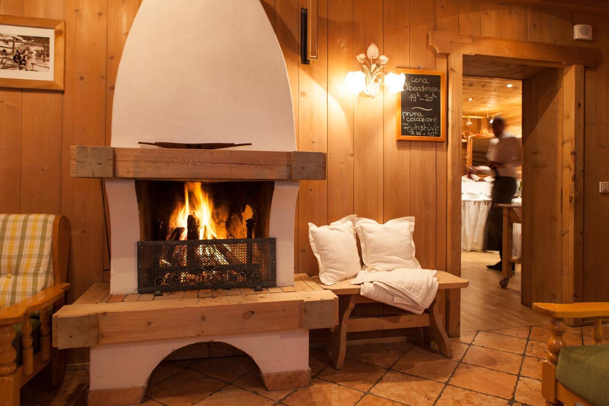 Hotel Mareo Dolomites San Vigilio Di Marebbe Esterno foto