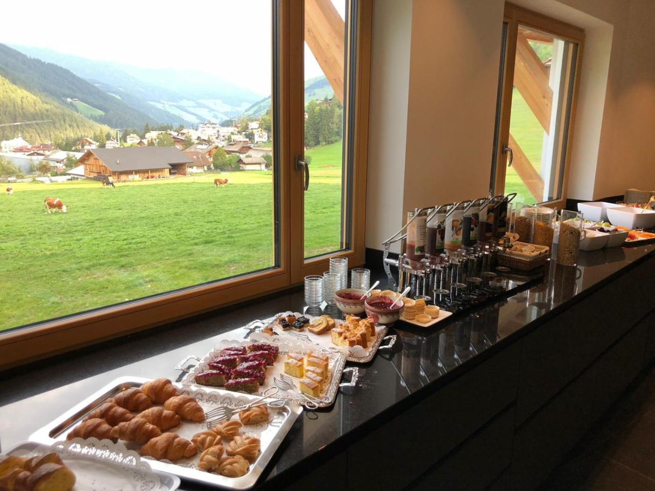 Hotel Mareo Dolomites San Vigilio Di Marebbe Esterno foto