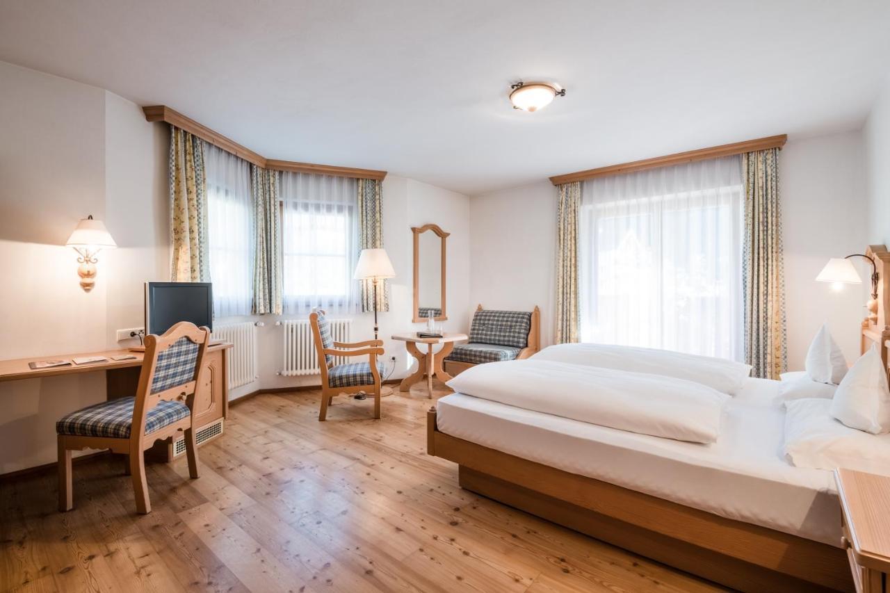 Hotel Mareo Dolomites San Vigilio Di Marebbe Esterno foto